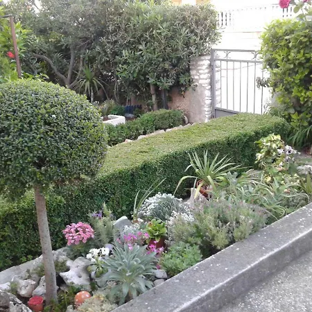 Luce 2 & Pensjonat 3*